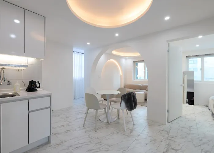 Beautiful Interior In Hongdae Area 2bedroom ゲストハウス