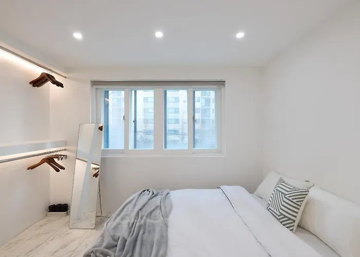 Beautiful Interior In Hongdae Area 2bedroom ゲストハウス