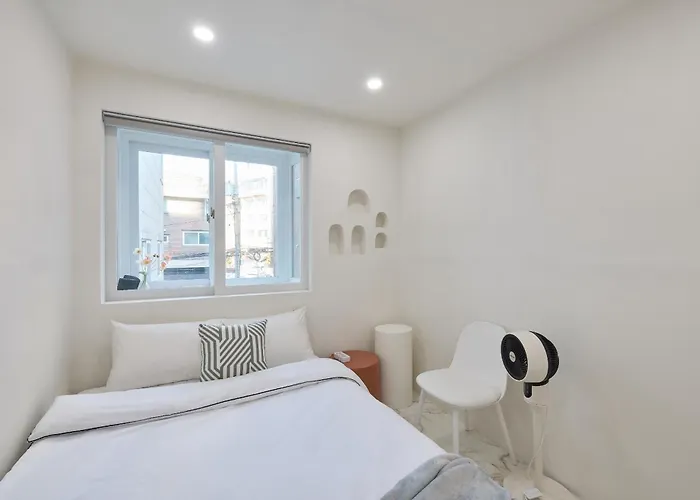 Beautiful Interior In Hongdae Area 2bedroom ソウル特別市