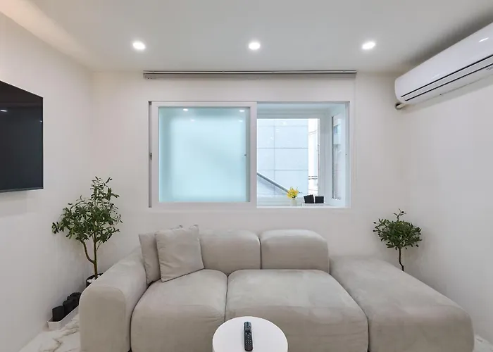 ゲストハウス Beautiful Interior In Hongdae Area 2bedroom 3*